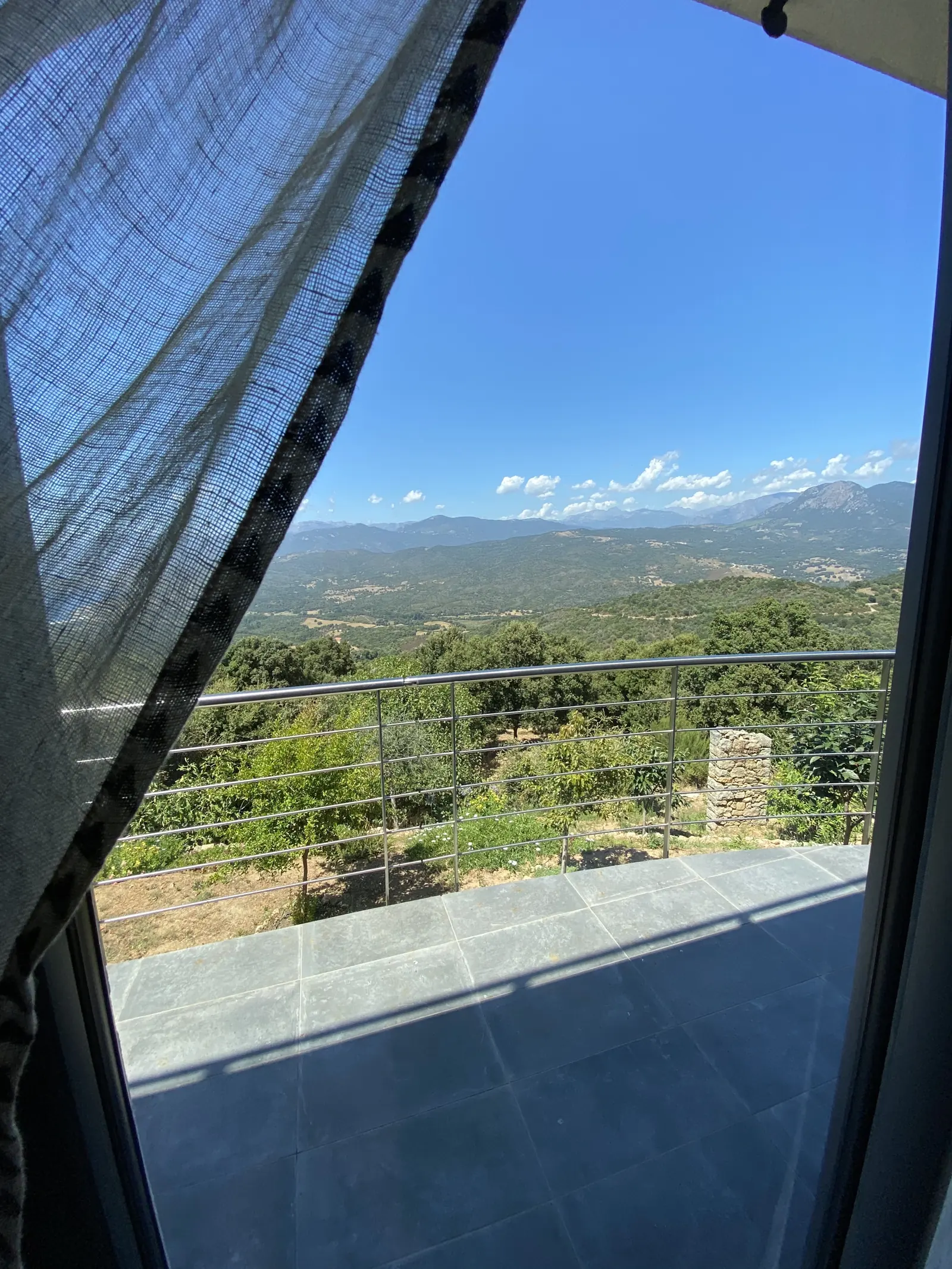 Panorama sur le golfe depuis l'étage